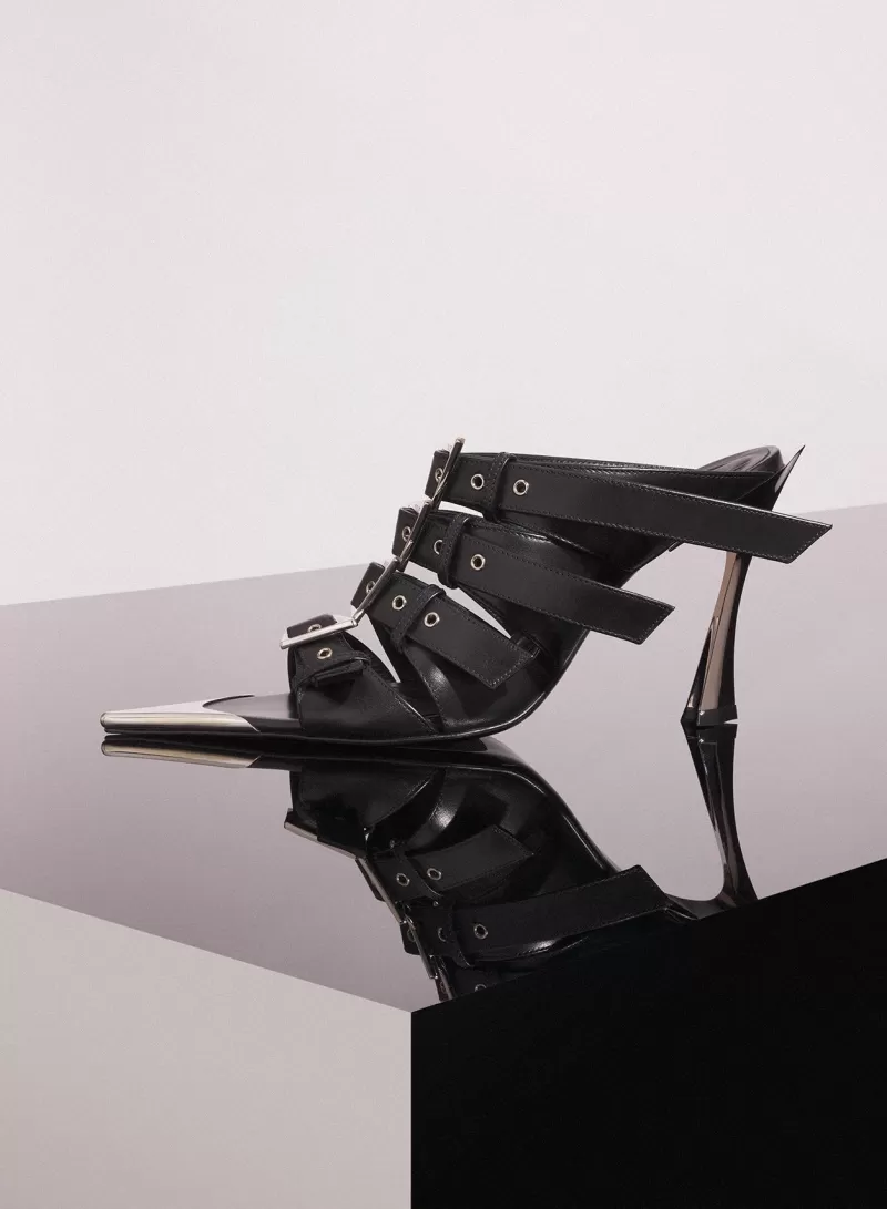 Clearance MUGLER black leather buckled fang 95 sandals